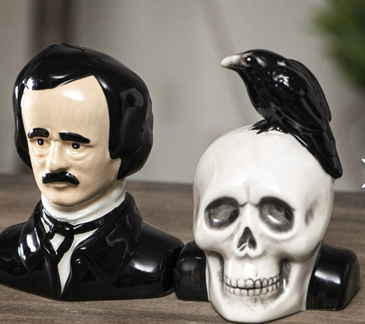 Poe salt and pepper shaker set